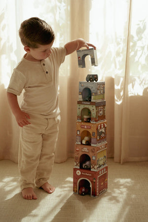 Wieża do układania + 6 autek - Little Dutch