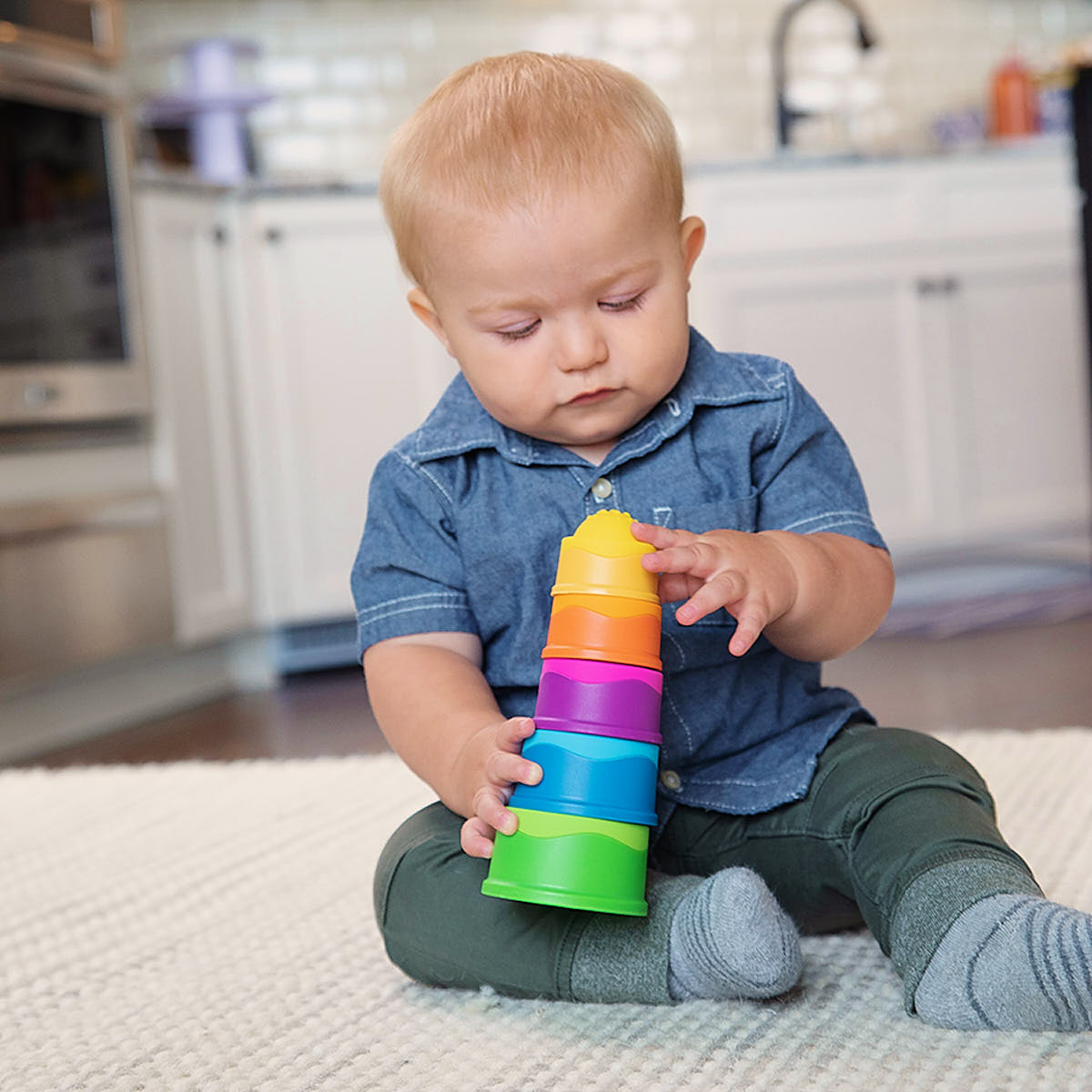 Bąbelki Dimpl Wieża - Fat Brain Toys