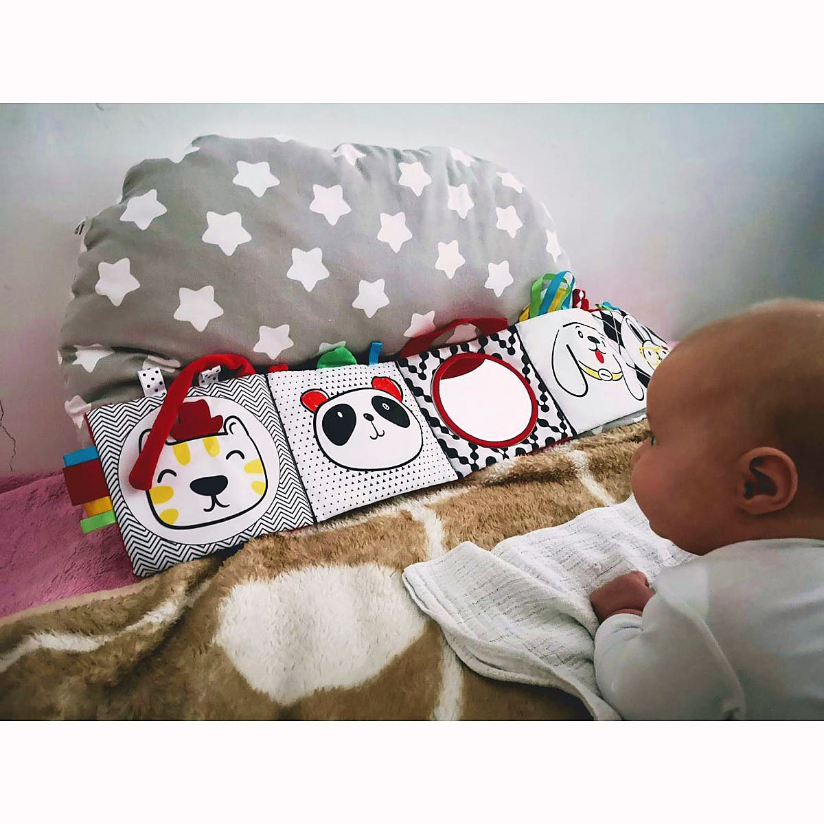 Mom's Care - Książeczka kontrastowa Lusterko