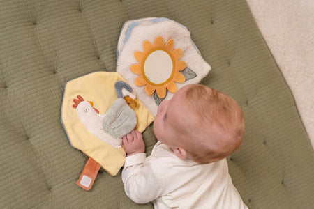 Duża książeczka aktywizująca Little Farm LD8807 - Little Dutch