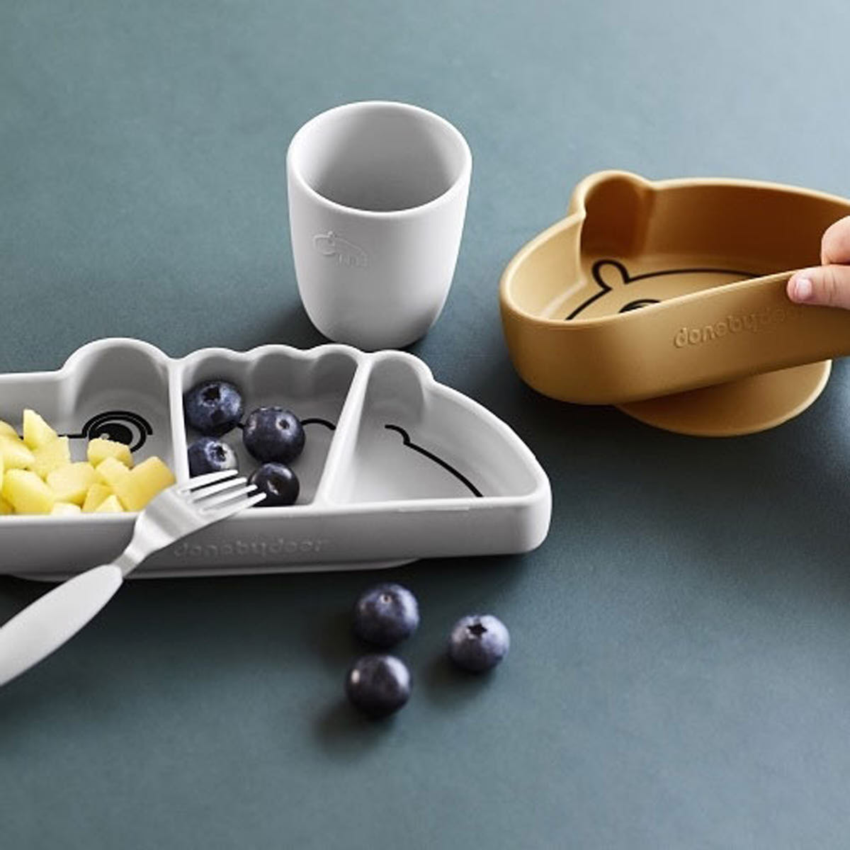 Talerzyk z Przyssawką Croco - Done by Deer green