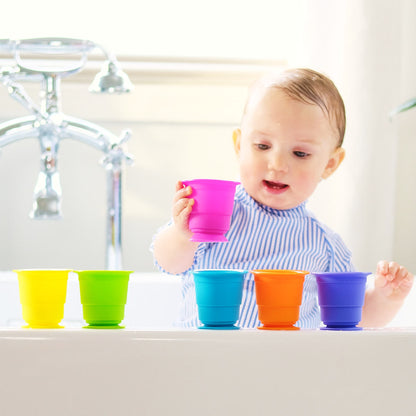 Kubeczki Przyssawki - Fat Brain Toys