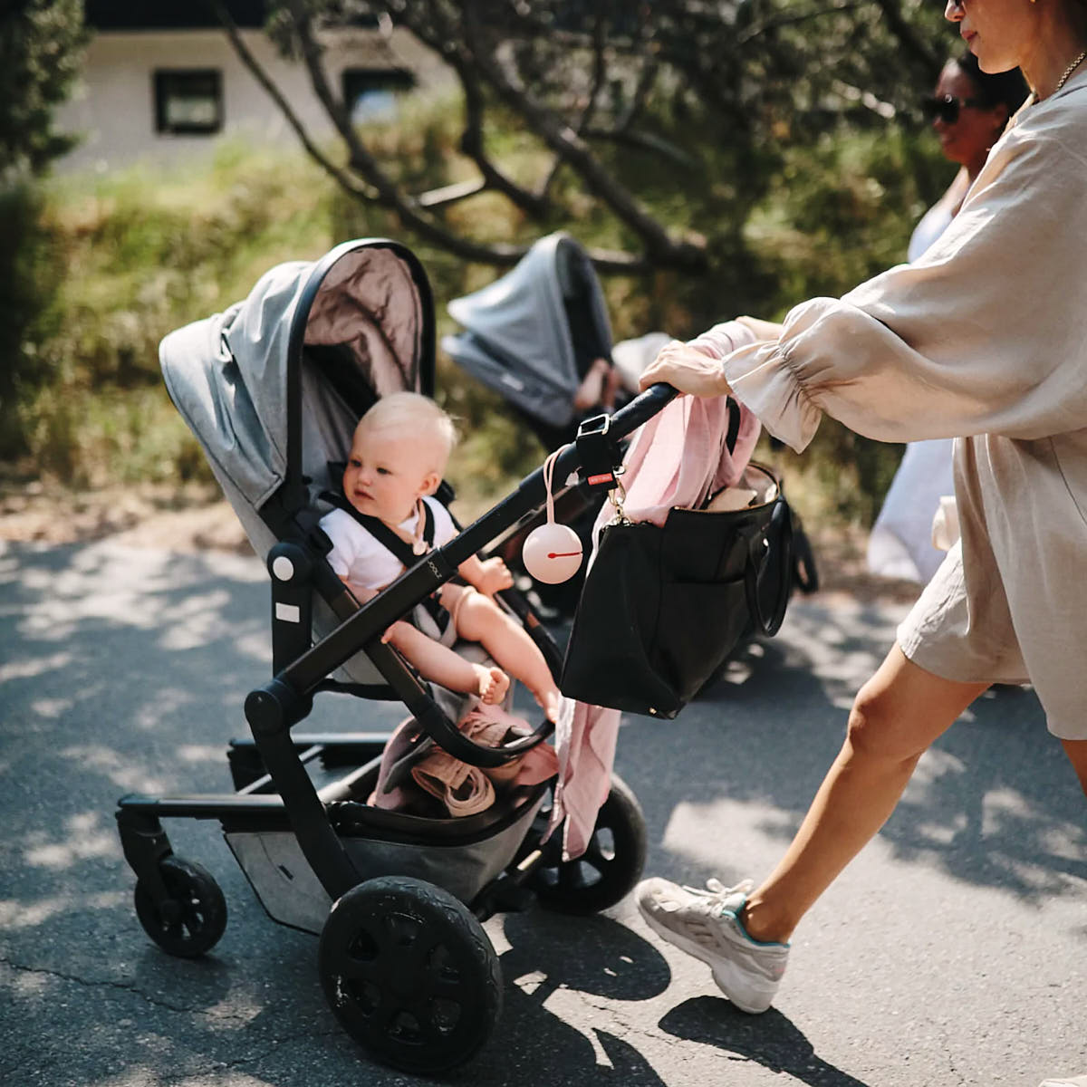 Mushie - Etui na smoczek Kula Ball Soft Lilac