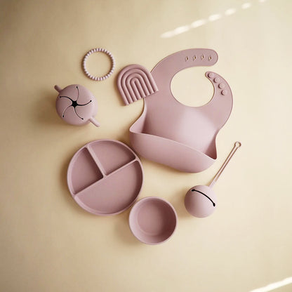 Śliniak silikonowy - Mushie Pale Mauve